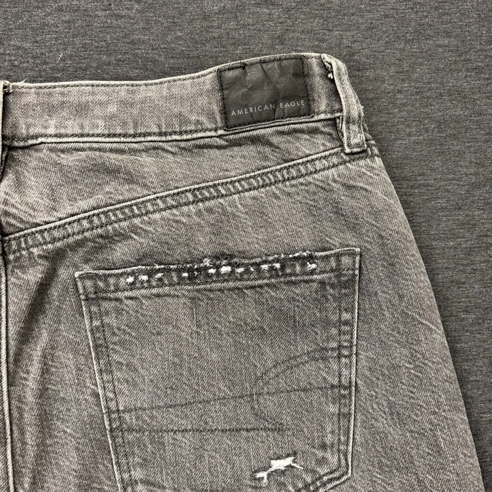 American Eagle Mom‎ Jeans Size 10 (30x28) Stretch Distressed Gray Regular NEW